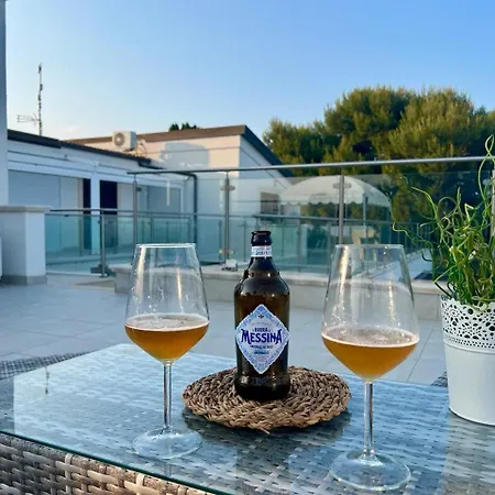 Attico Vista Mare - Affittimoderni *